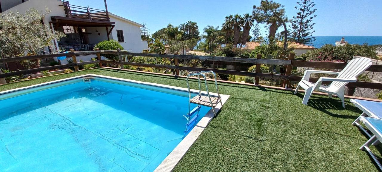 A Due Passi Dal Mare Con Piscina Villa Fontane Bianche Dış mekan fotoğraf