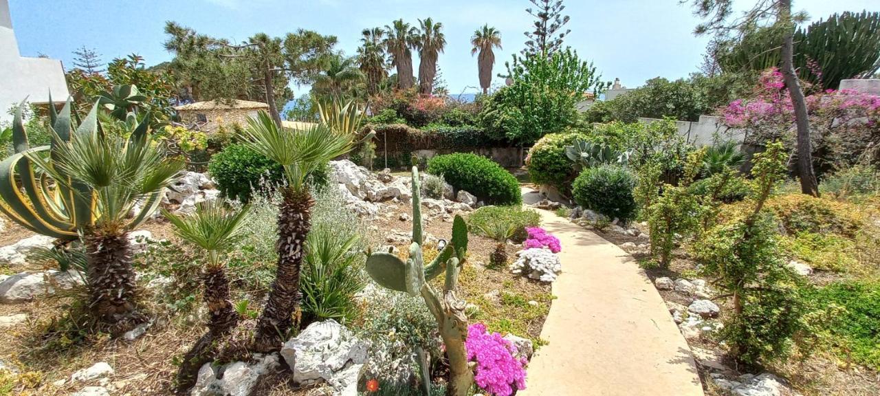 A Due Passi Dal Mare Con Piscina Villa Fontane Bianche Dış mekan fotoğraf