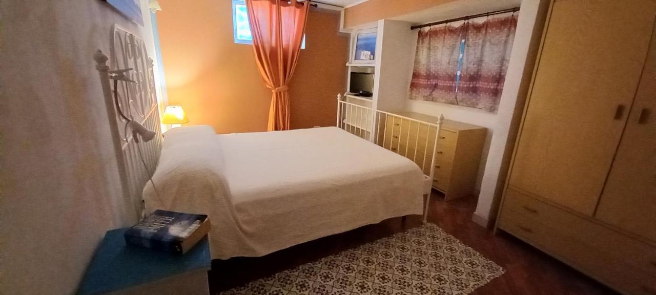 A Due Passi Dal Mare Con Piscina Villa Fontane Bianche Dış mekan fotoğraf