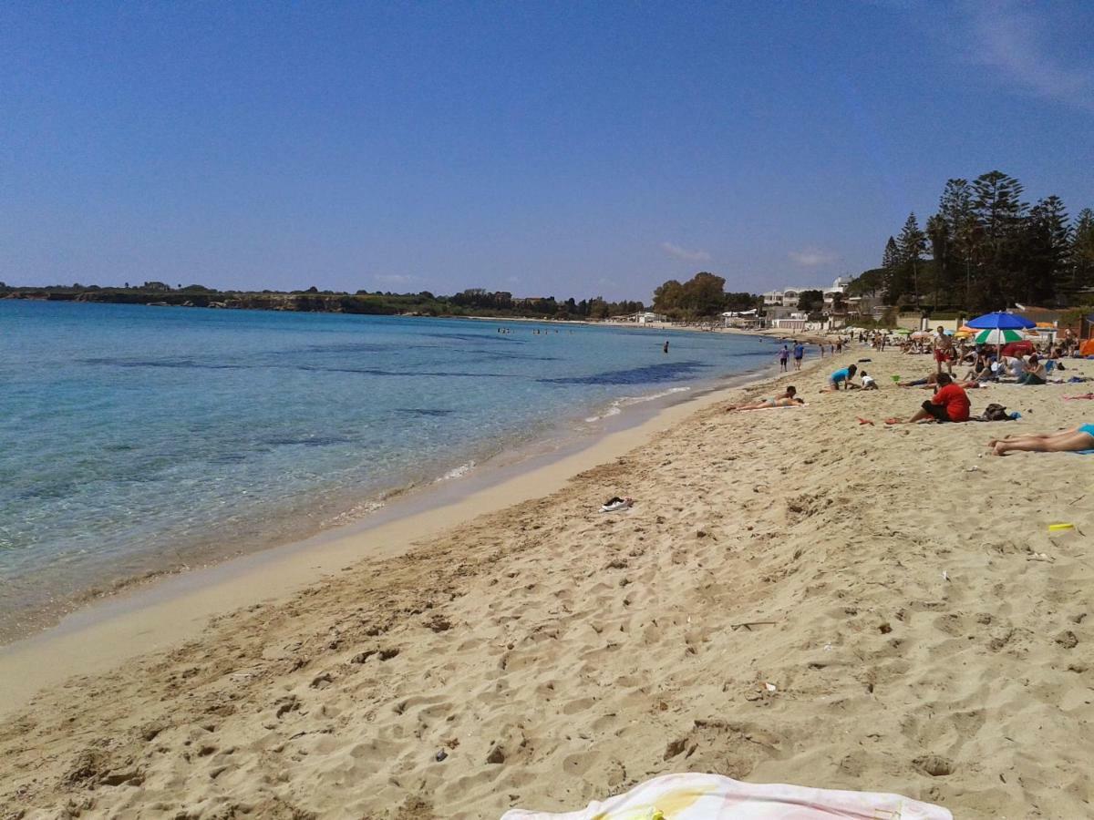 A Due Passi Dal Mare Con Piscina Villa Fontane Bianche Dış mekan fotoğraf