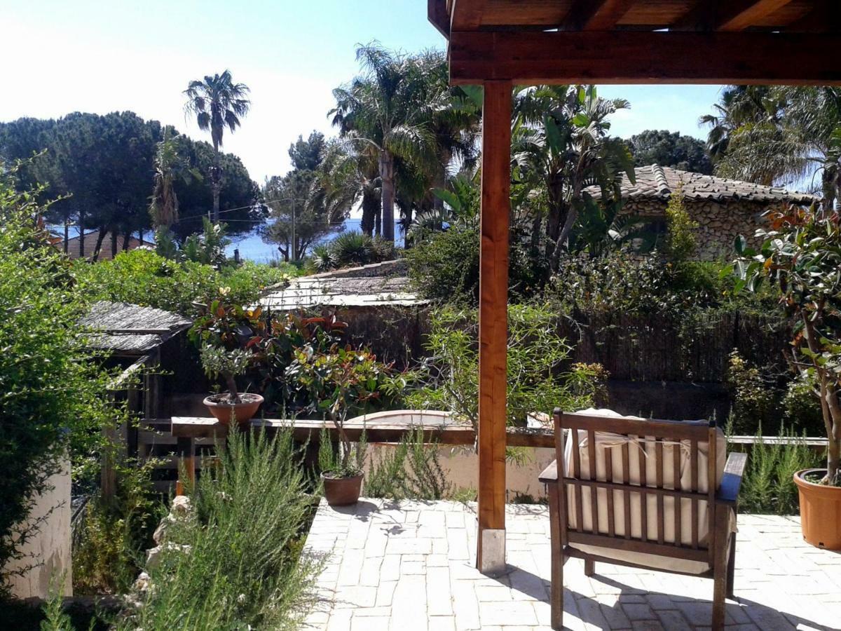 A Due Passi Dal Mare Con Piscina Villa Fontane Bianche Dış mekan fotoğraf